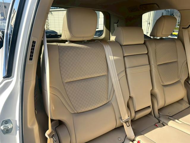 ランドクルーザー VX ワンオーナー/車両品質評価書/サンルーフ/ルーフレール/空気圧センサー/寒冷地仕様/ディスプレイオーディオ/内装ベージュ/ブラインドスポットモニター/パノラミックビューモニター/ステアリングヒーター(42枚目)