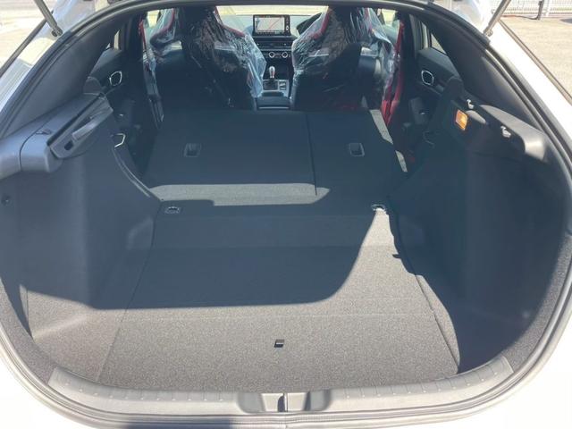 シビック タイプＲ　届出済使用車／バックカメラ／ホンダセンシング／ホンダコネクトディスプレイ／デジタルグラフィックメーター／ＥＴＣ２．０／フルセグＴＶ／ＬＥＤヘッドライト／クルーズコントロール／ブラインドスポットモニター（37枚目）