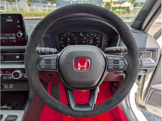 シビック タイプR 登録済未使用車/バックカメラ/ホンダセンシング/ホンダコネクトディスプレイ/デジタルグラフィックメーター/ETC2.0車載器/フルセグTV/LEDヘッドライト/クルーズコントロール(23枚目)