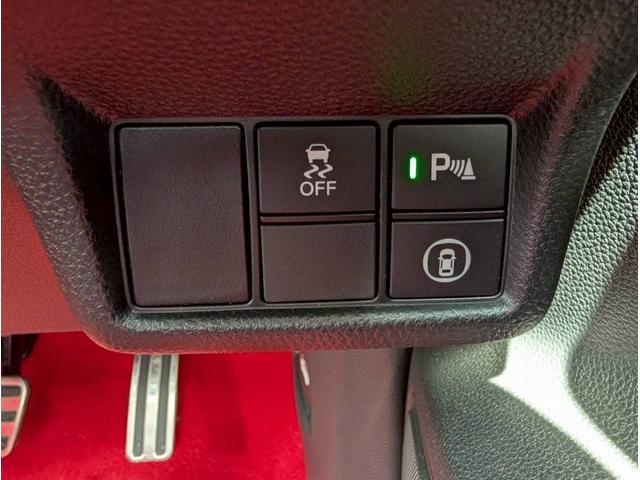 シビック タイプR 登録済未使用車/バックカメラ/ホンダセンシング/ホンダコネクトディスプレイ/デジタルグラフィックメーター/ETC2.0車載器/フルセグTV/LEDヘッドライト/クルーズコントロール(29枚目)