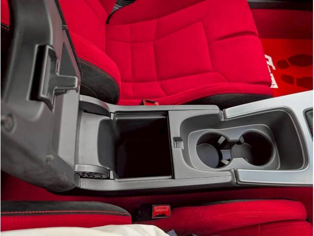 シビック タイプR 登録済未使用車/バックカメラ/ホンダセンシング/ホンダコネクトディスプレイ/デジタルグラフィックメーター/ETC2.0車載器/フルセグTV/LEDヘッドライト/クルーズコントロール(40枚目)