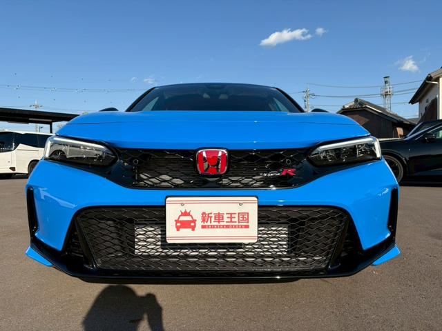 シビック タイプR 届出済使用車/バックカメラ/ホンダセンシング/ホンダコネクトディスプレイ/デジタルグラフィックメーター/ETC2.0/フルセグTV/LEDヘッドライト/クルーズコントロール/ブラインドスポットモニター(5枚目)