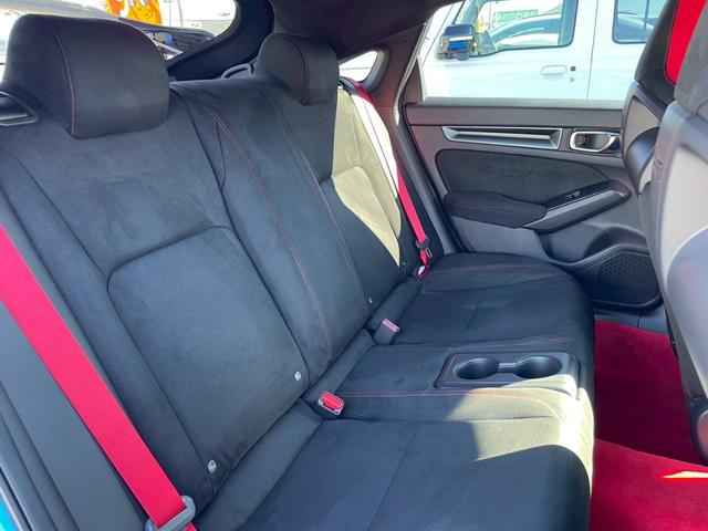 シビック タイプR 届出済使用車/バックカメラ/ホンダセンシング/ホンダコネクトディスプレイ/デジタルグラフィックメーター/ETC2.0/フルセグTV/LEDヘッドライト/クルーズコントロール/ブラインドスポットモニター(37枚目)