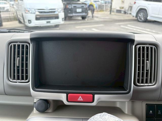 エブリイワゴン PZターボスペシャル ハイルーフ/登録済未使用車/LEDヘッドライト/両側パワースライドドア/フロントフォグランプ/コーナーセンサー/車線逸脱警報システム/横滑防止システム/パワーウィンドー/電動格納ミラー/シートヒーター(30枚目)