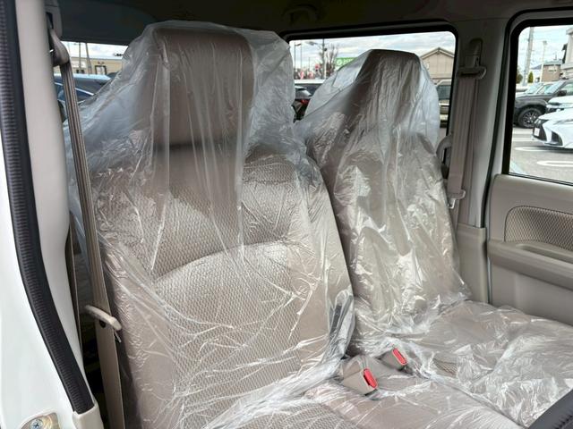 エブリイワゴン PZターボスペシャル ハイルーフ/登録済未使用車/LEDヘッドライト/両側パワースライドドア/フロントフォグランプ/コーナーセンサー/車線逸脱警報システム/横滑防止システム/パワーウィンドー/電動格納ミラー/シートヒーター(37枚目)