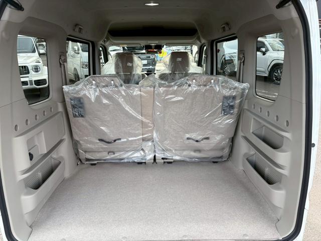 エブリイワゴン PZターボスペシャル ハイルーフ/登録済未使用車/LEDヘッドライト/両側パワースライドドア/フロントフォグランプ/コーナーセンサー/車線逸脱警報システム/横滑防止システム/パワーウィンドー/電動格納ミラー/シートヒーター(42枚目)