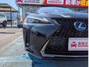 ＵＸ２５０ｈ　Ｆスポーツ　禁煙車／サンルーフ／３眼ＬＥＤヘッドライト／社外１９インチアルミホイール／パワーバックドア／バックカメラ／シートヒーター／ステアリングヒーター／ＣＤ・ＤＶＤデッキ／アクティブサウンドコントロール／（16枚目）