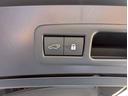 ＵＸ２５０ｈ　Ｆスポーツ　禁煙車／サンルーフ／３眼ＬＥＤヘッドライト／社外１９インチアルミホイール／パワーバックドア／バックカメラ／シートヒーター／ステアリングヒーター／ＣＤ・ＤＶＤデッキ／アクティブサウンドコントロール／（56枚目）