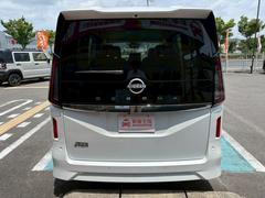 安心、安全なお車にお乗りいただくために、お得なメンテナンスパックもご用意しております。購入から納車後まで新車王国にてお客様の愛車のトータルサポートをさせていただきます。 7