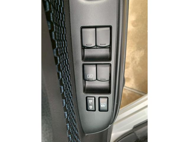 ノート X DIG-S エマージェンシーブレーキパッケージ ワンセグナビ・ETC・エマージェンシーブレーキ・アラウンドビューモニター・自動防眩ミラー・ヒーターミラー・踏み間違い防止(40枚目)