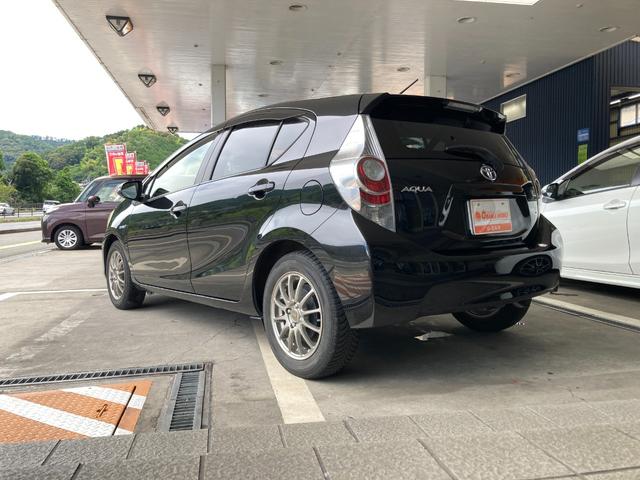 アクア Ｓ　禁煙車　ＥＴＣ　レーダー　スマートキー　シートヒーター　運転席助手席エアバック　走行距離７７４４７ｋｍ（5枚目）