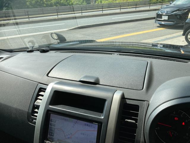 エクストレイル ２０Ｘｔｔ　禁煙車　修復歴なし　走行距離１０３３４６ｋｍ　運転席助手席エアバック　バックカメラ　スマートキー　シートヒーター　サンルーフ（47枚目）