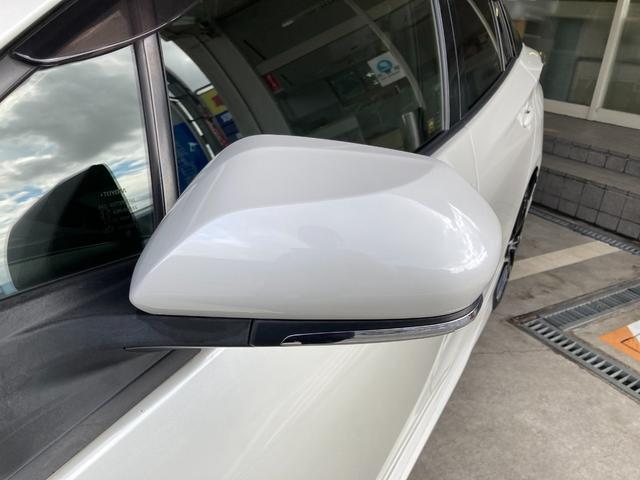 プリウス Ｓセーフティプラス　禁煙車　ＥＴＣ　ドラレコ　モデリスタエアロ　バックカメラ　運転席助手席サイドカーテンエアバック　スマートキー　修復歴なし　走行距離９６４６２ｋｍ（10枚目）