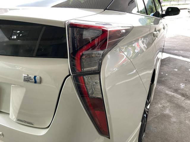 プリウス Ｓセーフティプラス　禁煙車　ＥＴＣ　ドラレコ　モデリスタエアロ　バックカメラ　運転席助手席サイドカーテンエアバック　スマートキー　修復歴なし　走行距離９６４６２ｋｍ（14枚目）