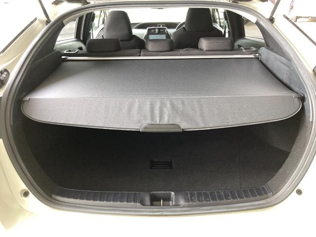 プリウス Ｓセーフティプラス　禁煙車　ＥＴＣ　ドラレコ　モデリスタエアロ　バックカメラ　運転席助手席サイドカーテンエアバック　スマートキー　修復歴なし　走行距離９６４６２ｋｍ（28枚目）