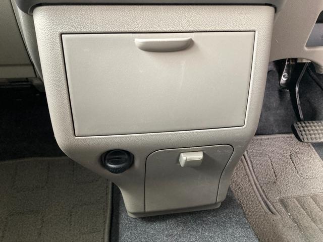 ムーヴコンテ Ｌ　リミテッド　禁煙車　運転席助手席エアバック　電動シート　ベンチシート　パワステ　衝突安全ボディ　盗難防止システム　走行距離３．３万ｋｍ（38枚目）