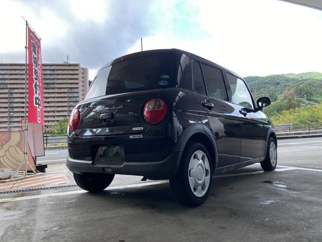 アルトラパン Ｌ　禁煙車　フロントサイドバック全周囲カメラ　ＵＳＢ入力端子　運転席助手席エアバック　衝突被害軽減ブレーキ　　シートヒーター　盗難防止装置　スマートキー　ベンチシート　走行距離９．４万ｋｍ（7枚目）