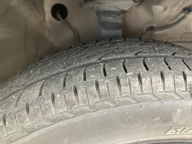 アルトラパン Ｌ　禁煙車　フロントサイドバック全周囲カメラ　ＵＳＢ入力端子　運転席助手席エアバック　衝突被害軽減ブレーキ　　シートヒーター　盗難防止装置　スマートキー　ベンチシート　走行距離９．４万ｋｍ（17枚目）