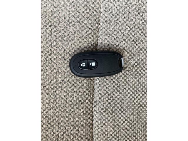 アルトラパン Ｌ　禁煙車　フロントサイドバック全周囲カメラ　ＵＳＢ入力端子　運転席助手席エアバック　衝突被害軽減ブレーキ　　シートヒーター　盗難防止装置　スマートキー　ベンチシート　走行距離９．４万ｋｍ（51枚目）