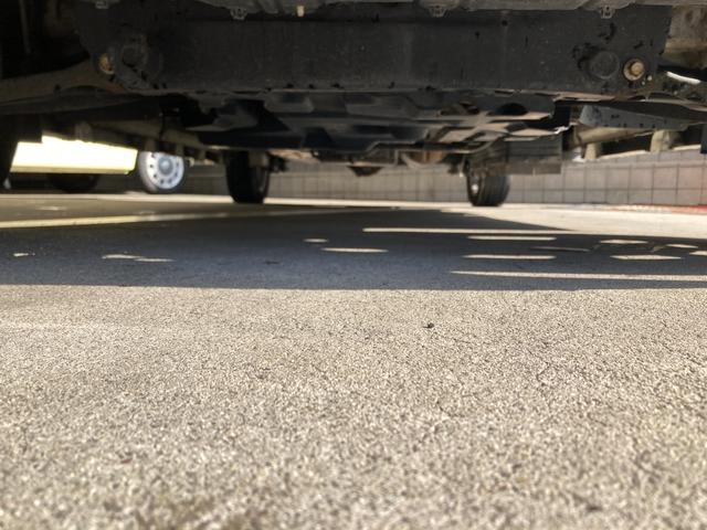 エブリイワゴン PZターボスペシャル 禁煙車 ETC 両側電動スライドドア バックカメラ 運転席助手席エアバック スマートキー ベンチシート 盗難防止装置 衝突被害軽減ブレーキ(16枚目)