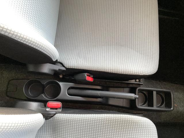 アルト Ｌ　禁煙車　運転席助手席エアバック　シートヒーター　盗難防止装置　衝突安全ボディ　ＡＢＳ　ＥＳＣ　アイドリングストップ　ＣＤ　横滑り防止装置（36枚目）