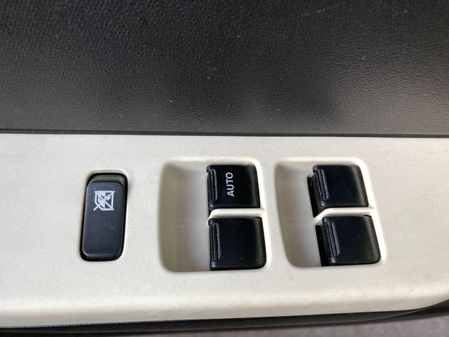 アルト Ｌ　禁煙車　運転席助手席エアバック　シートヒーター　盗難防止装置　衝突安全ボディ　ＡＢＳ　ＥＳＣ　アイドリングストップ　ＣＤ　横滑り防止装置（38枚目）