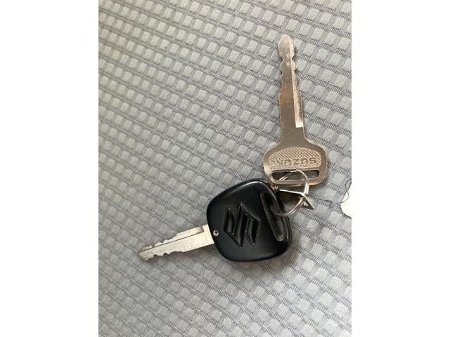 アルト Ｌ　禁煙車　運転席助手席エアバック　シートヒーター　盗難防止装置　衝突安全ボディ　ＡＢＳ　ＥＳＣ　アイドリングストップ　ＣＤ　横滑り防止装置（45枚目）