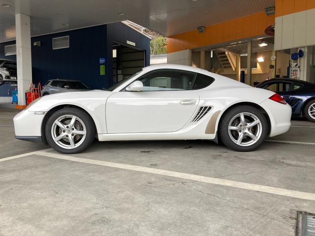 ケイマン ベースグレード 禁煙車 バックカメラ ETC 運転席助手席シートヒーター 運転席助手席サイドエアバック 盗難防止装置(4枚目)