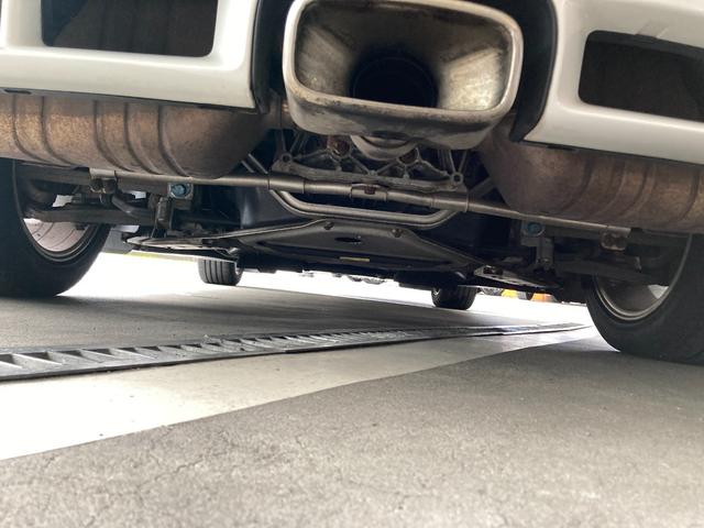 ケイマン ベースグレード 禁煙車 バックカメラ ETC 運転席助手席シートヒーター 運転席助手席サイドエアバック 盗難防止装置(10枚目)