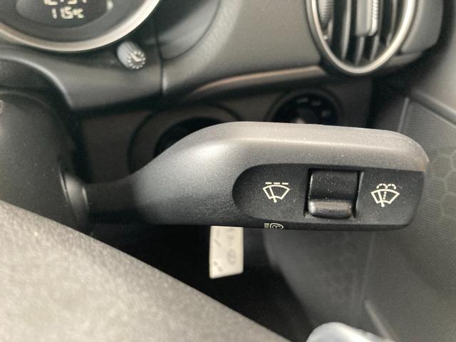 ケイマン ベースグレード 禁煙車 バックカメラ ETC 運転席助手席シートヒーター 運転席助手席サイドエアバック 盗難防止装置(30枚目)