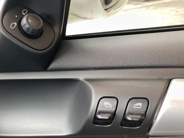 ケイマン ベースグレード 禁煙車 バックカメラ ETC 運転席助手席シートヒーター 運転席助手席サイドエアバック 盗難防止装置(31枚目)