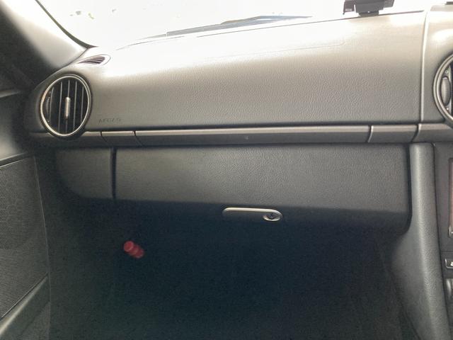 ケイマン ベースグレード 禁煙車 バックカメラ ETC 運転席助手席シートヒーター 運転席助手席サイドエアバック 盗難防止装置(33枚目)