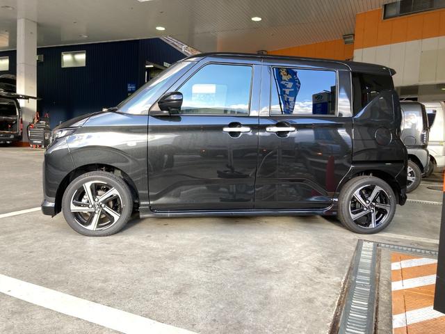 ムーヴ ＲＳ　届出済未使用車　シートヒーター　両側電動スライドドア　オートクルーズ　バックカメラ　運転席助手席サイドカーテンエアバック　ＡＢＳ　レーンキープアシスト　スマートキー　ベンチシート　ＵＳＢ（4枚目）