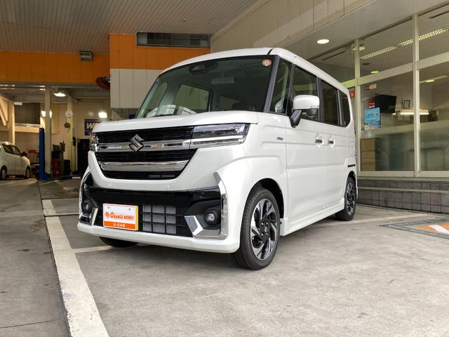 スペーシアカスタム ハイブリッドＸＳ　運転席助手席サイドカーテンエアバック　クルーズコントロール　オットマン　レーンキープアシスト　スマートキー　ベンチシート　両側電動スライドドア　盗難防止装置（3枚目）