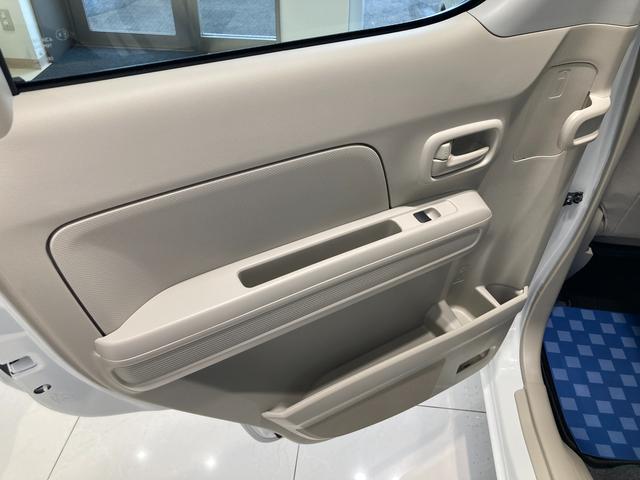 ワゴンR HYBRID FX-S 4型 デモカー使用車 ACC デュアルカメラブレーキサポート(前後衝突軽減ブレーキ) スマートキー キーレスプッシュスタート 電動格納式リモコンドアミラー アダプティブクルーズコントロール シートヒーター アクセサリーソケット(44枚目)