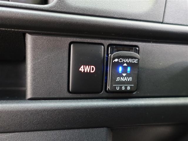 ハイゼットカーゴ スペシャルＳＡＩＩＩ　４ＷＤ　フルセグ　メモリーナビ　ＤＶＤ再生　ミュージックプレイヤー接続可　衝突被害軽減システム　ＥＴＣ　ＬＥＤヘッドランプ　アイドリングストップ（16枚目）