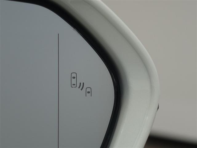 クラウンハイブリッド ＲＳ　フルセグ　メモリーナビ　ＤＶＤ再生　ミュージックプレイヤー接続可　バックカメラ　衝突被害軽減システム　ＥＴＣ　ＬＥＤヘッドランプ（33枚目）