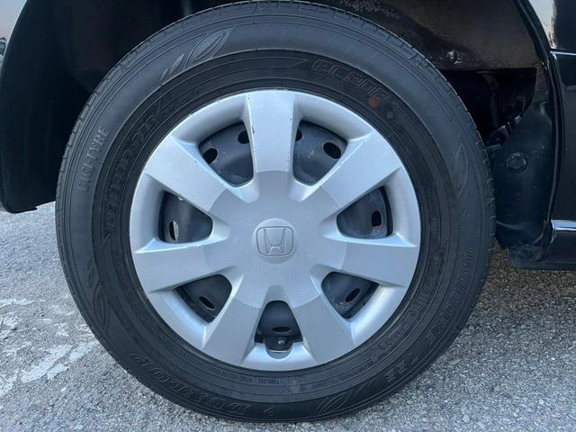 G・Lパッケージ 4WD・純正オーディオ・CD・パワースライドドア・両側スライドドア・プッシュスタート・盗難防止・ベンチシート・運転席助手席エアバック・横滑り防止装置・パワステ・FM・AM・ヘッドライトレベライザー(18枚目)