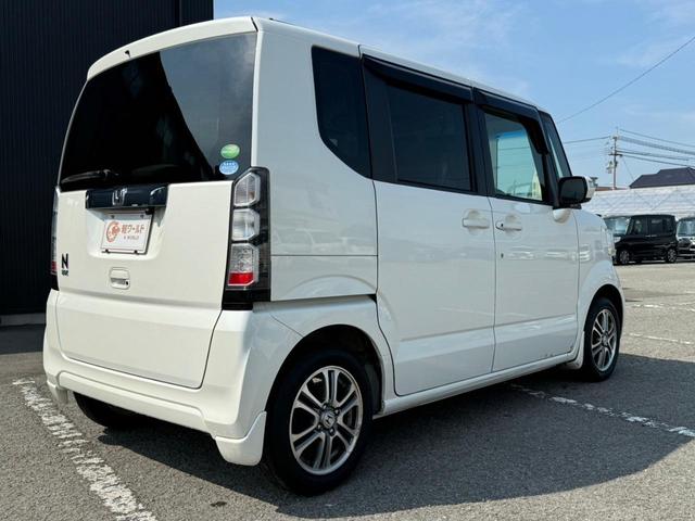 Ｎ－ＢＯＸ Ｇ・Ｌパッケージ　電動スライドドア・プッシュスタート・電動格納ミラー・スマートキー・横滑り防止装置・パワーウィンドウ・ステアリングスイッチ・オートエアコン・純正ホイール（7枚目）