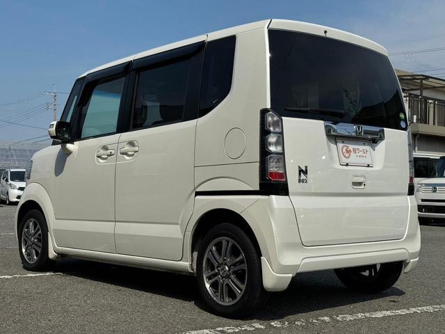 Ｎ－ＢＯＸ Ｇ・Ｌパッケージ　電動スライドドア・プッシュスタート・電動格納ミラー・スマートキー・横滑り防止装置・パワーウィンドウ・ステアリングスイッチ・オートエアコン・純正ホイール（9枚目）