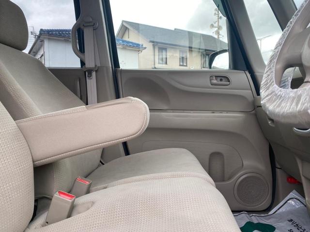 Ｎ－ＢＯＸ Ｇ　社外ナビ・テレビ・ラジオ・ＣＤ・Ｂｌｕｅｔｏｏｔｈ・ＥＴＣ車載器・両側スライドドア・プッシュスタート・スマートキー・横滑り防止装置・アイドリングストップ・盗難防止装置・パワーウィンドウ・電動格納ミラー（40枚目）