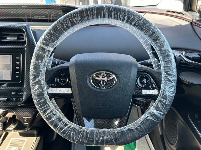プリウス Ｓ　衝突軽減ブレーキ・ナビ・Ｂｌｕｅｔｏｏｔｈ・ＥＴＣ・バックカメラ・ステアリングスイッチ・クルーズコントロール・フォグライト・オートハイビーム・ＤＶＤ・ＣＤ・社外アルミホイール・ＬＥＤヘッドライト（28枚目）