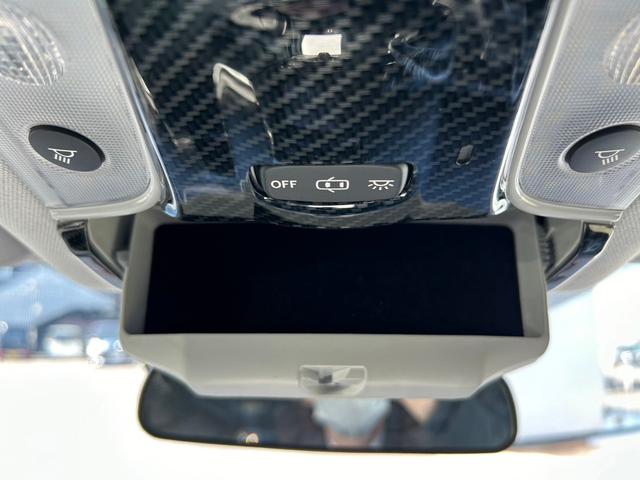 プリウス Ｓ　衝突軽減ブレーキ・ナビ・Ｂｌｕｅｔｏｏｔｈ・ＥＴＣ・バックカメラ・ステアリングスイッチ・クルーズコントロール・フォグライト・オートハイビーム・ＤＶＤ・ＣＤ・社外アルミホイール・ＬＥＤヘッドライト（40枚目）
