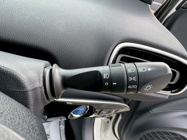 プリウス Ａ　ナビ・テレビ・Ｂｌｕｅｔｏｏｔｈ・ＡＭ・ＦＭ・バックカメラ・ＥＴＣ車載器・プッシュスタート・スマートキー・クルーズコントロール・ステアリングリモコン・オートライト・横滑り防止措置・衝突軽減ブレーキ（39枚目）