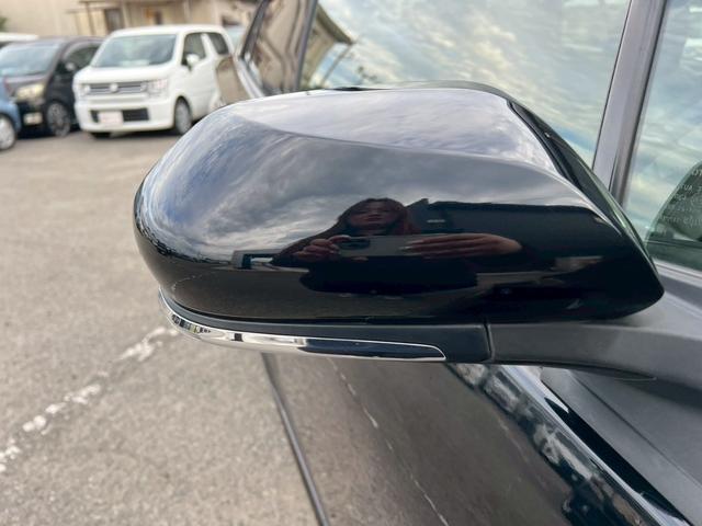 プリウス Ｓセーフティプラス　純正ナビ・テレビ・Ｂｌｕｅｔｏｏｔｈ・バックカメラ・ＣＤ・ＤＶＤ・ＥＴＣ車載器・クルーズコントロール・アドバンストパークシステム・衝突軽減ブレーキ・横滑り防止装置・プッシュスタート・ＬＥＤヘッドライト（27枚目）