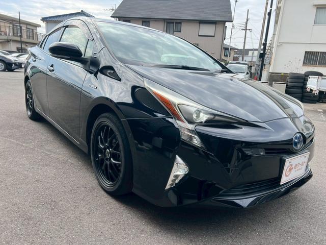 プリウス Ｓセーフティプラス　純正ナビ・ＴＶ・Ｂｌｕｅｔｏｏｔｈ・ＦＭ・ＥＴＣ車載器・クルーズコントロール・ステアリングリモコン・プッシュスタート・スマートキー・インテリジェントパーキング・横滑り防止措置・ヘッドアップディスプレイ（17枚目）
