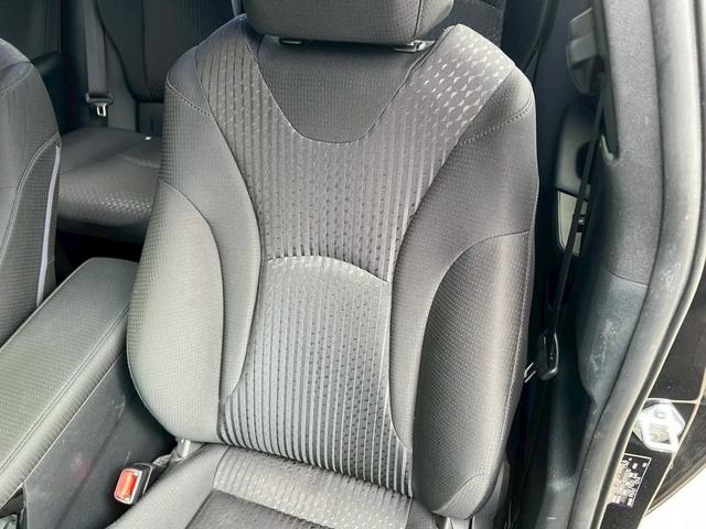 プリウス Ｓセーフティプラス　純正ナビ・ＴＶ・Ｂｌｕｅｔｏｏｔｈ・ＦＭ・ＥＴＣ車載器・クルーズコントロール・ステアリングリモコン・プッシュスタート・スマートキー・インテリジェントパーキング・横滑り防止措置・ヘッドアップディスプレイ（66枚目）