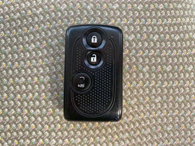 タント Ｘ　グー鑑定書付／純正ナビ／フルセグテレビ／Ｂｌｕｅｔｏｏｔｈ／ＣＤ／ＤＶＤ／パワースライドドア／ＥＴＣ／プッシュスタート／スマートキー／オートライト／オートエアコン／フルフラットシート／ベンチシート（13枚目）