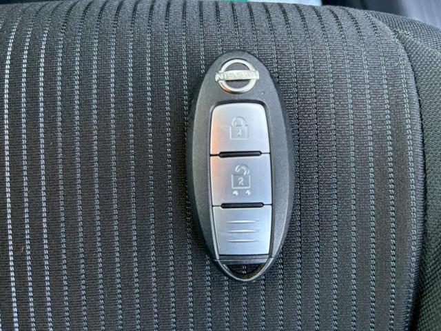 ノート Ｘ　純正ナビ・テレビ・Ｂｌｕｅｔｏｏｔｈ・アラウンドビューモニター・ＥＴＣ車載器・プロパイロット・インテリジェントルームミラー・衝突軽減ブレーキ・横滑り防止装置・スマートキー・プッシュスタート（12枚目）