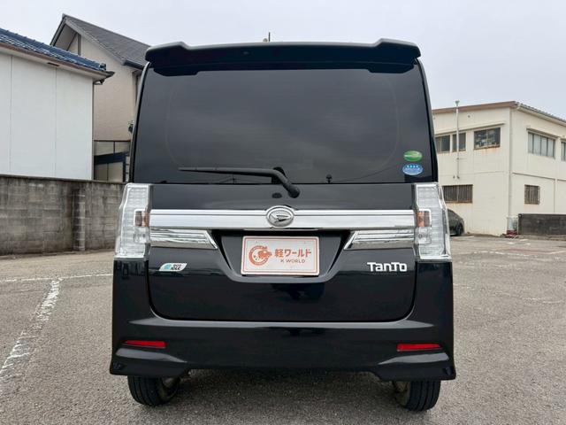 タント カスタムＸ　グー鑑定書／ナビ／ＤＶＤ／Ｂｌｕｅｔｏｏｔｈ／ＥＴＣ／パワースライドドア／電動格納ミラー／スマートキー／アイドリングストップ／パワーウィンドウ／オートライト／シガーソケット（13枚目）